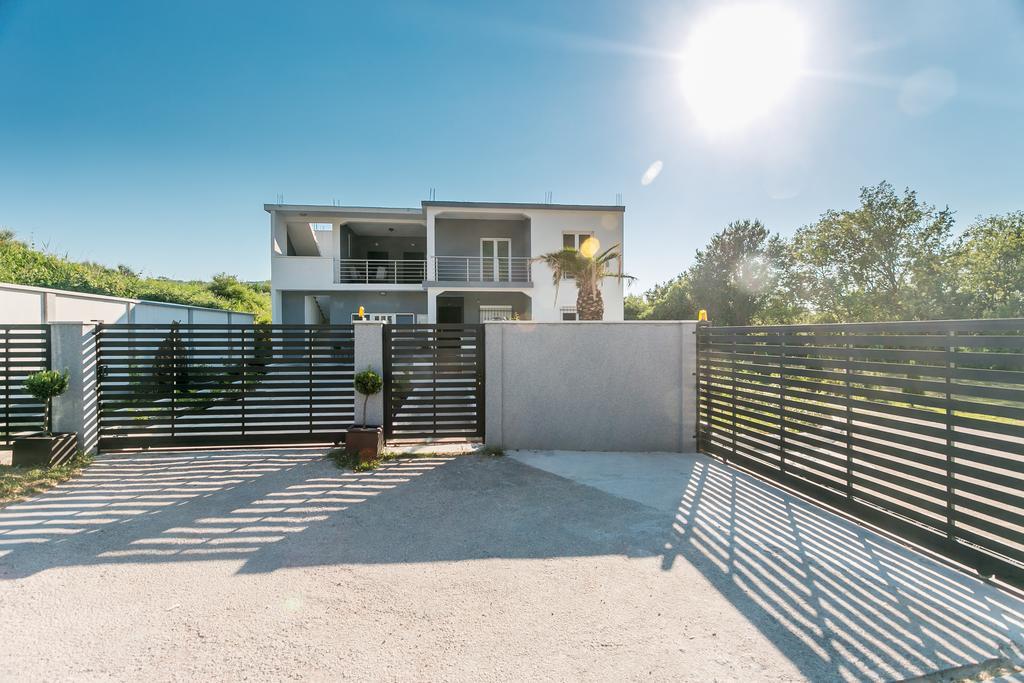 Tramonto Apartments Radanovići エクステリア 写真