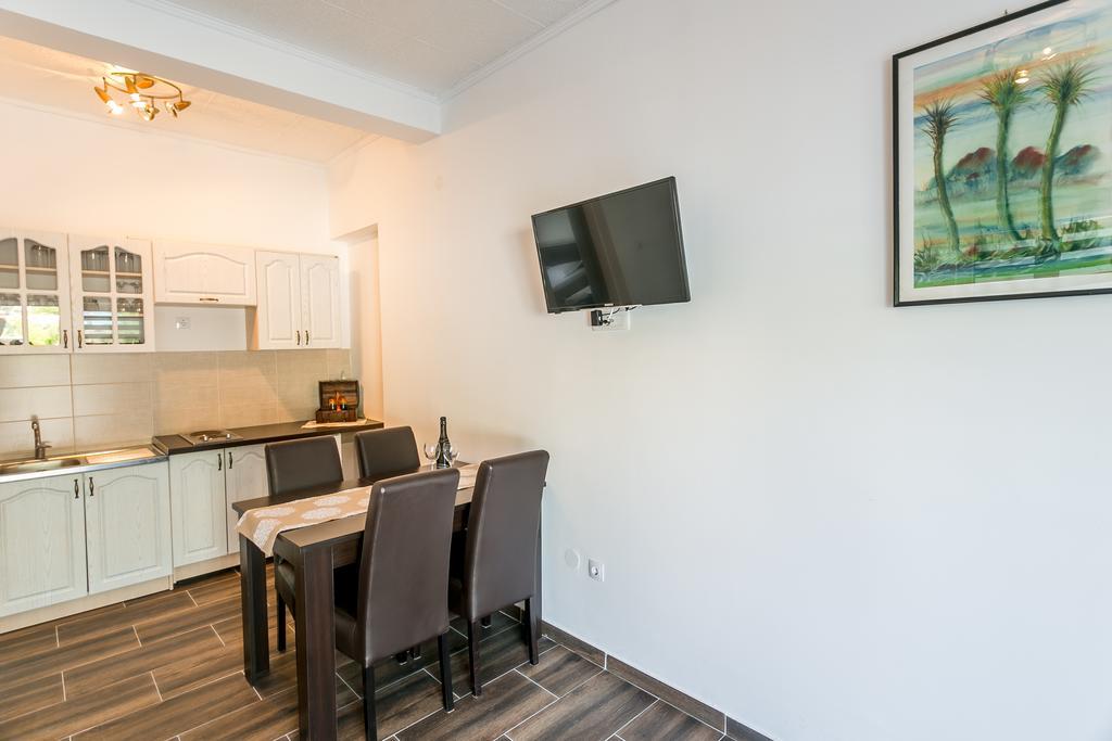 Tramonto Apartments Radanovići エクステリア 写真