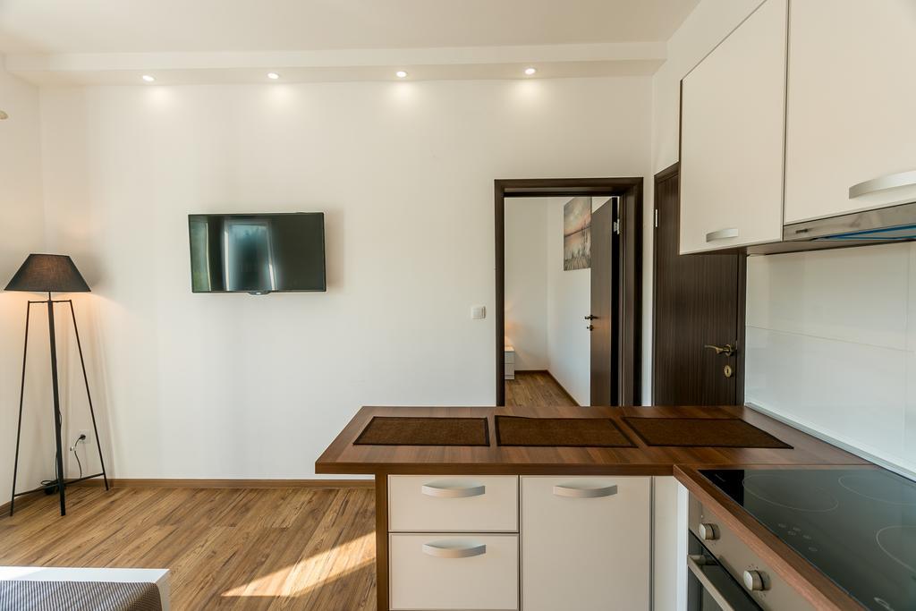 Tramonto Apartments Radanovići エクステリア 写真